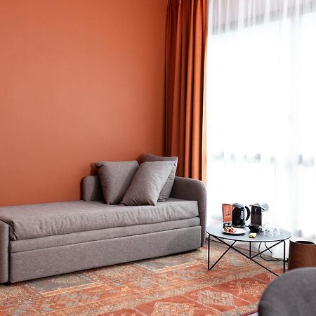 Отель Ibis Styles Lille Aeroport Экстерьер фото