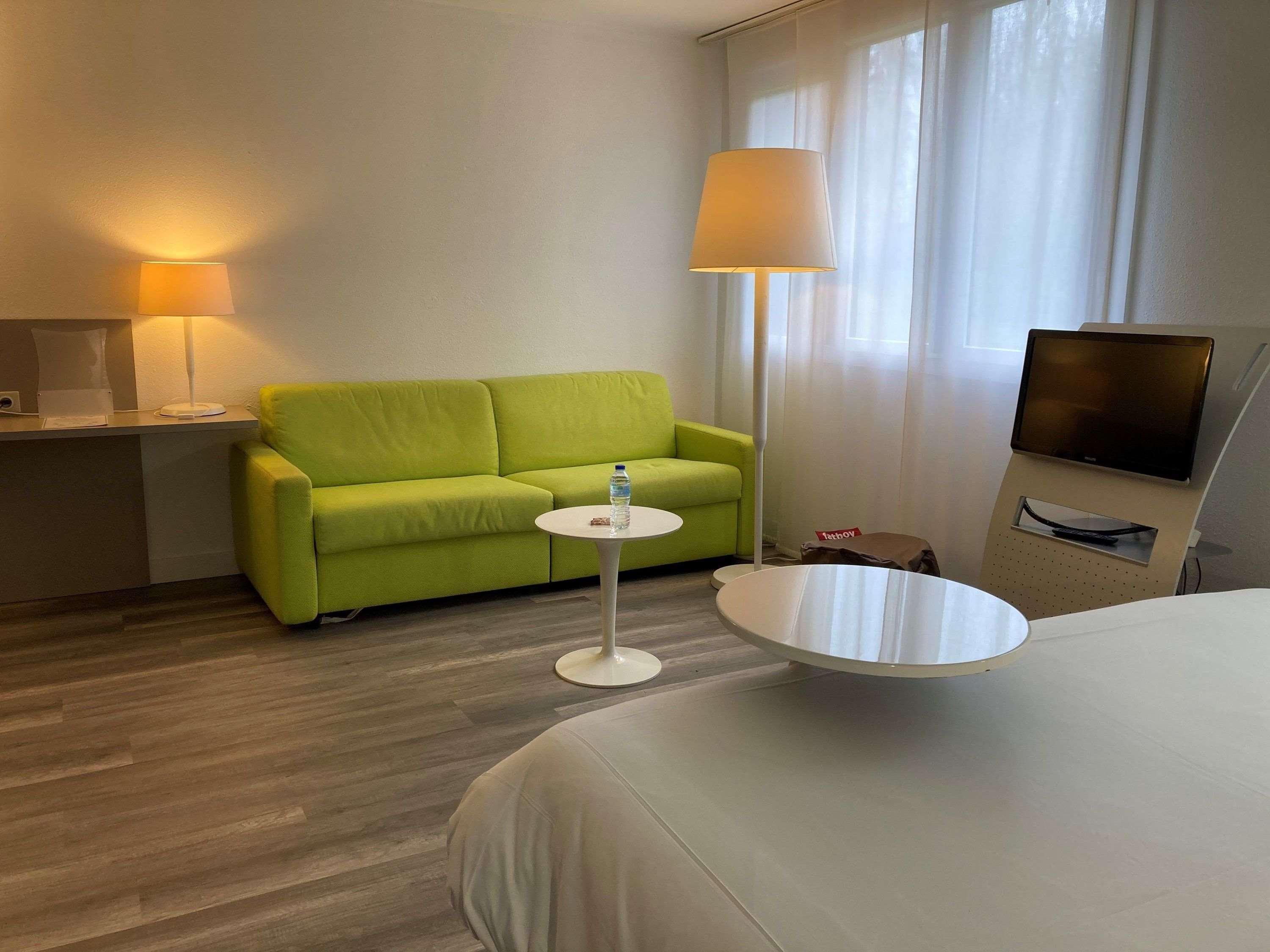Отель Ibis Styles Lille Aeroport Экстерьер фото