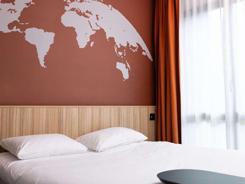 Отель Ibis Styles Lille Aeroport Номер фото
