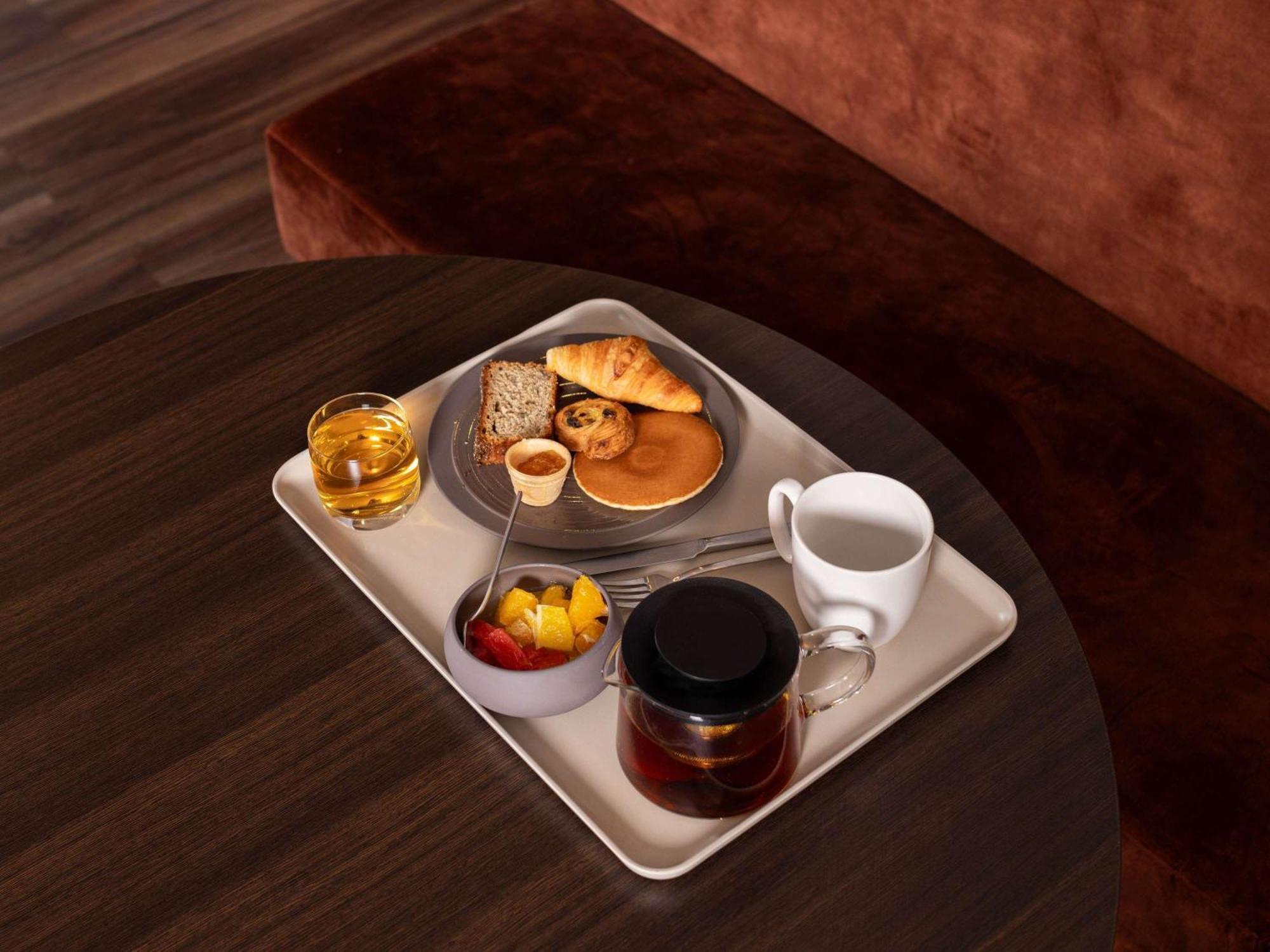 Отель Ibis Styles Lille Aeroport Экстерьер фото