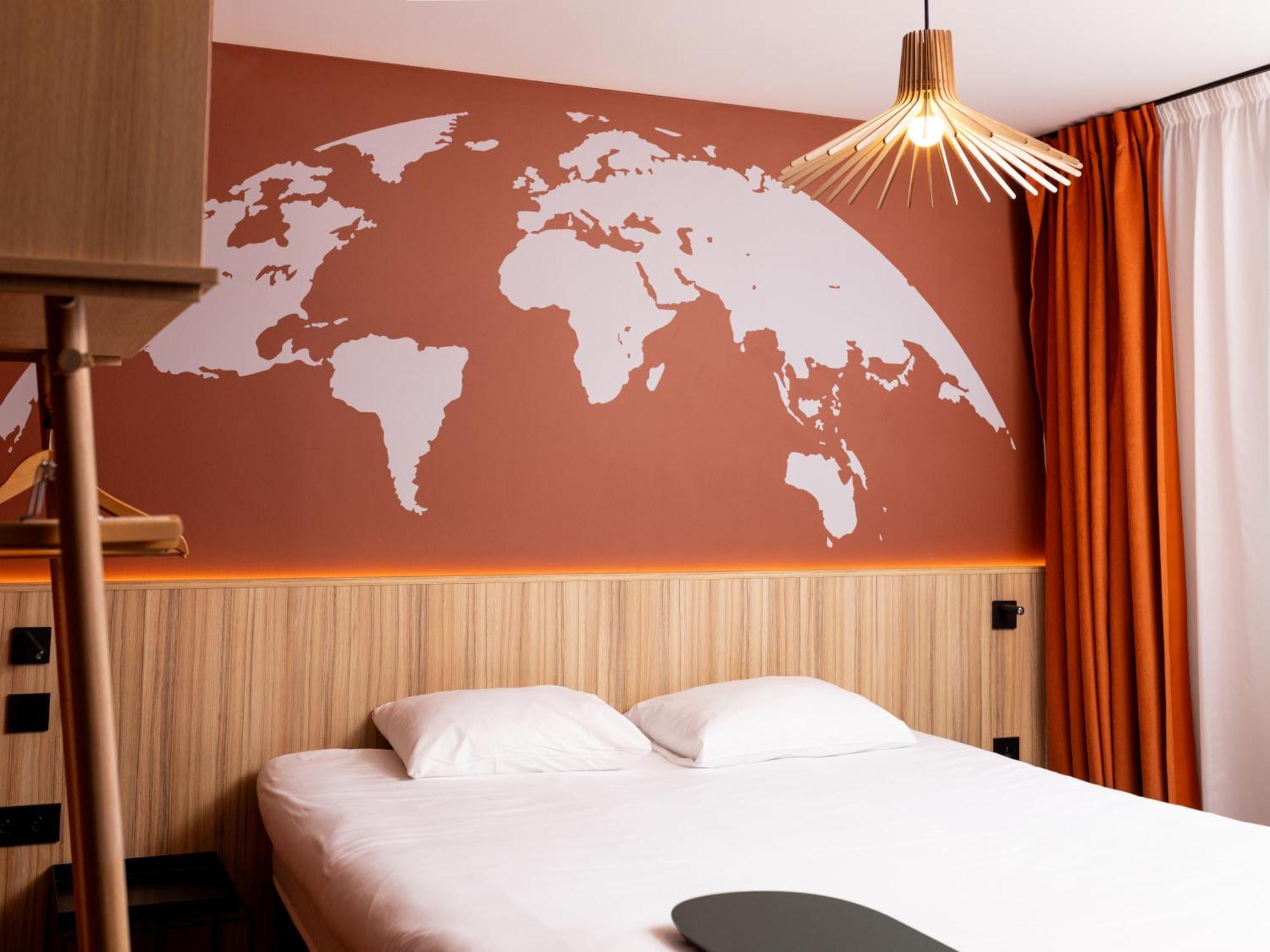 Отель Ibis Styles Lille Aeroport Экстерьер фото